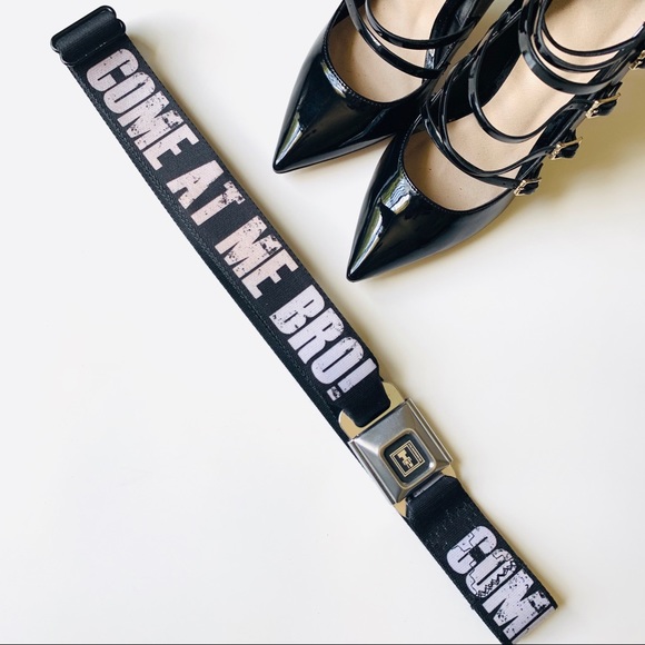 Hot Topic Accessories - HOT TOPIC Seatbelt Belt H2 Hummer🖤